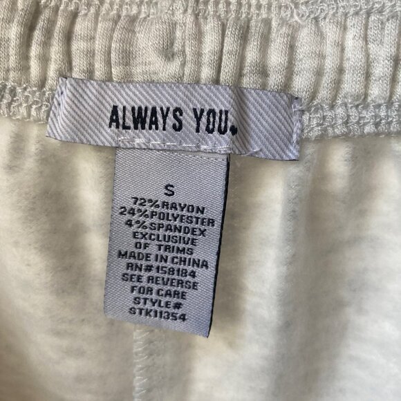 Drawstring Cotton Shorts - Picture 9 of 12